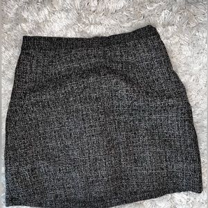 Black/grey mini skirt
